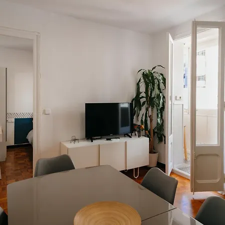 Nice Apartment *